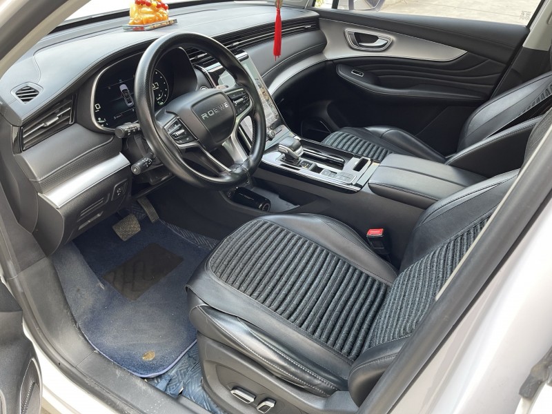 济宁21年荣威RX56