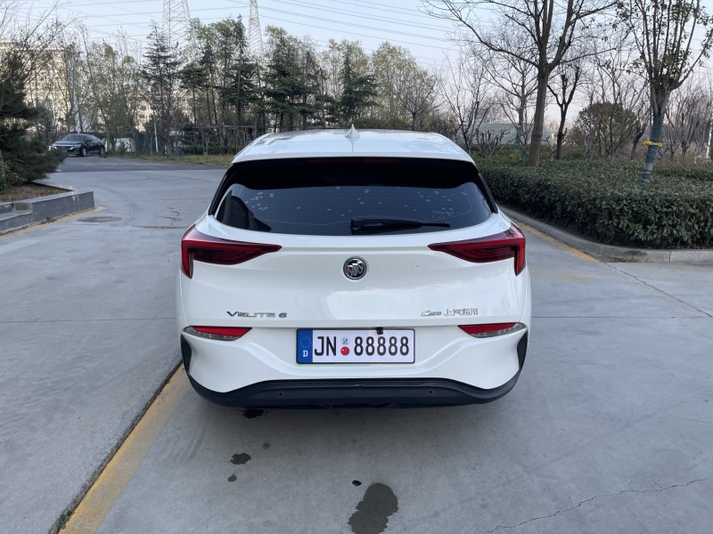 济宁22年别克微蓝9