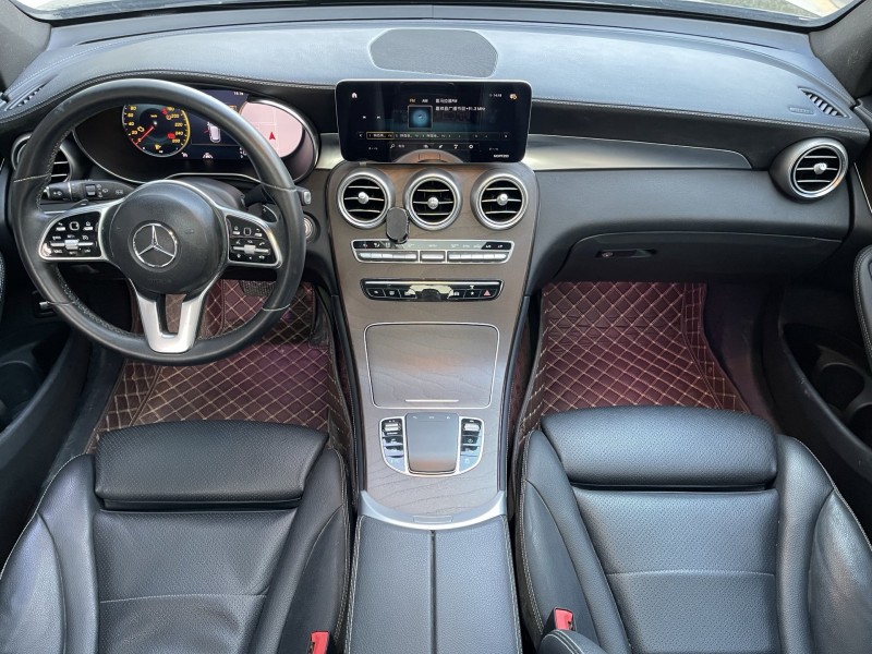 济宁19年奔驰GLC4