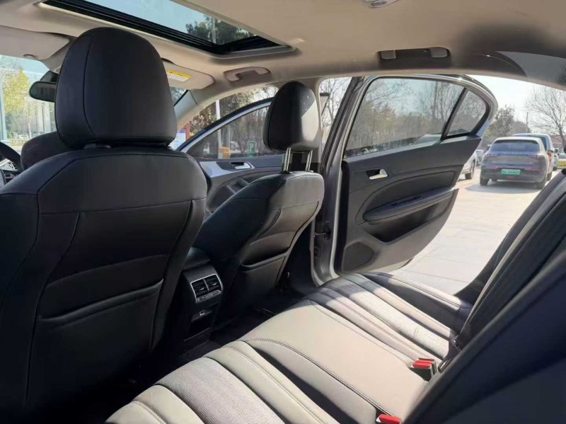 东营22年东风标致6