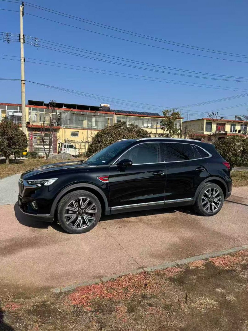 东营21年红旗HS52