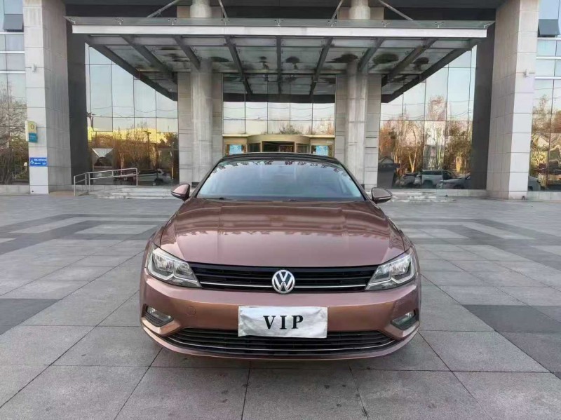 济宁17年大众朗境1