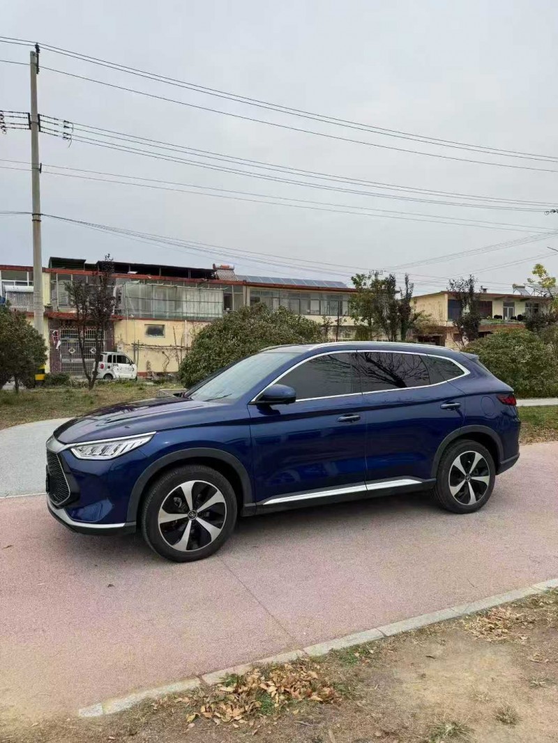 青岛23年比亚迪宋3