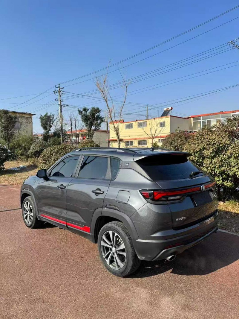 枣庄22年长安汽车CS757