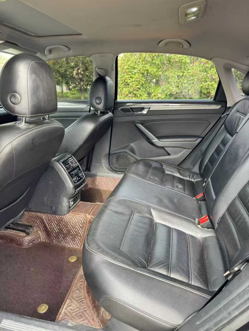 泰安17年大众帕萨特7