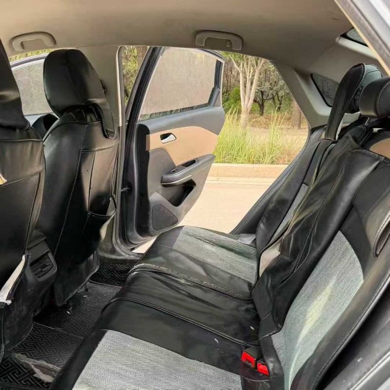 东营20年雪佛兰科鲁泽4