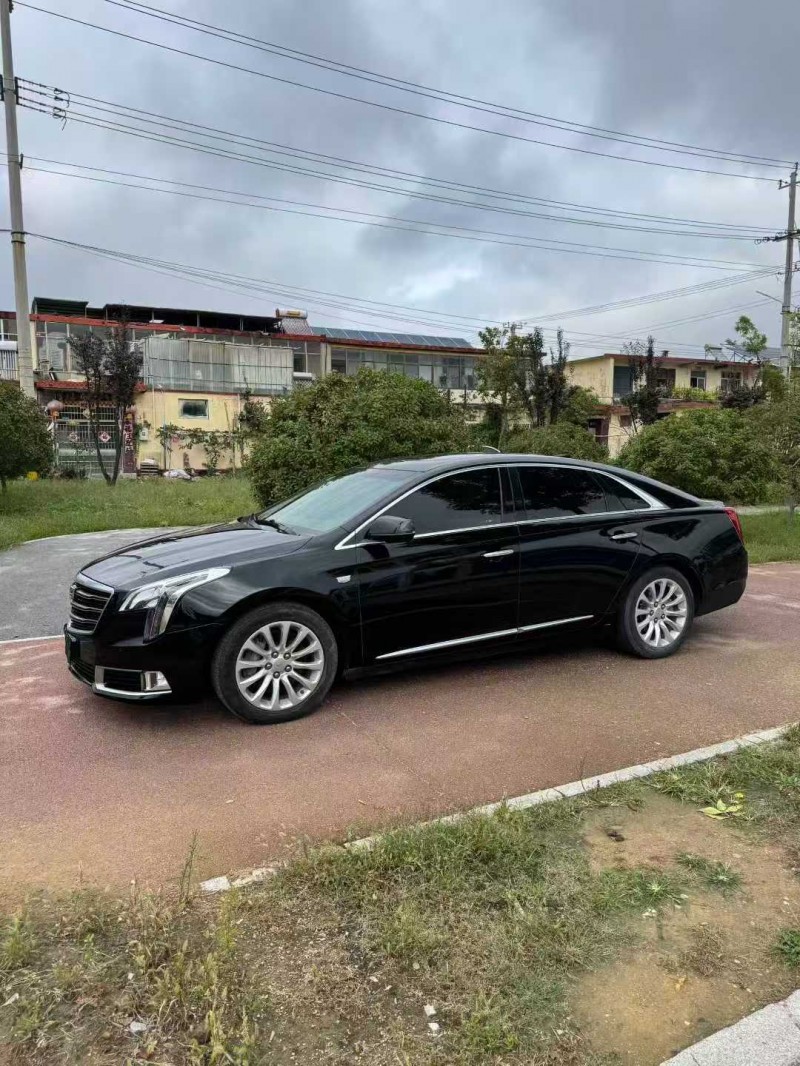 滨州17年凯迪拉克XTS3