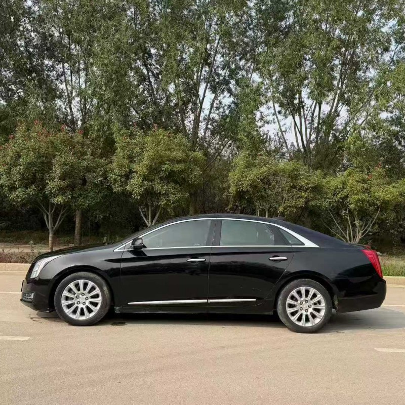 枣庄17年凯迪拉克XTS8