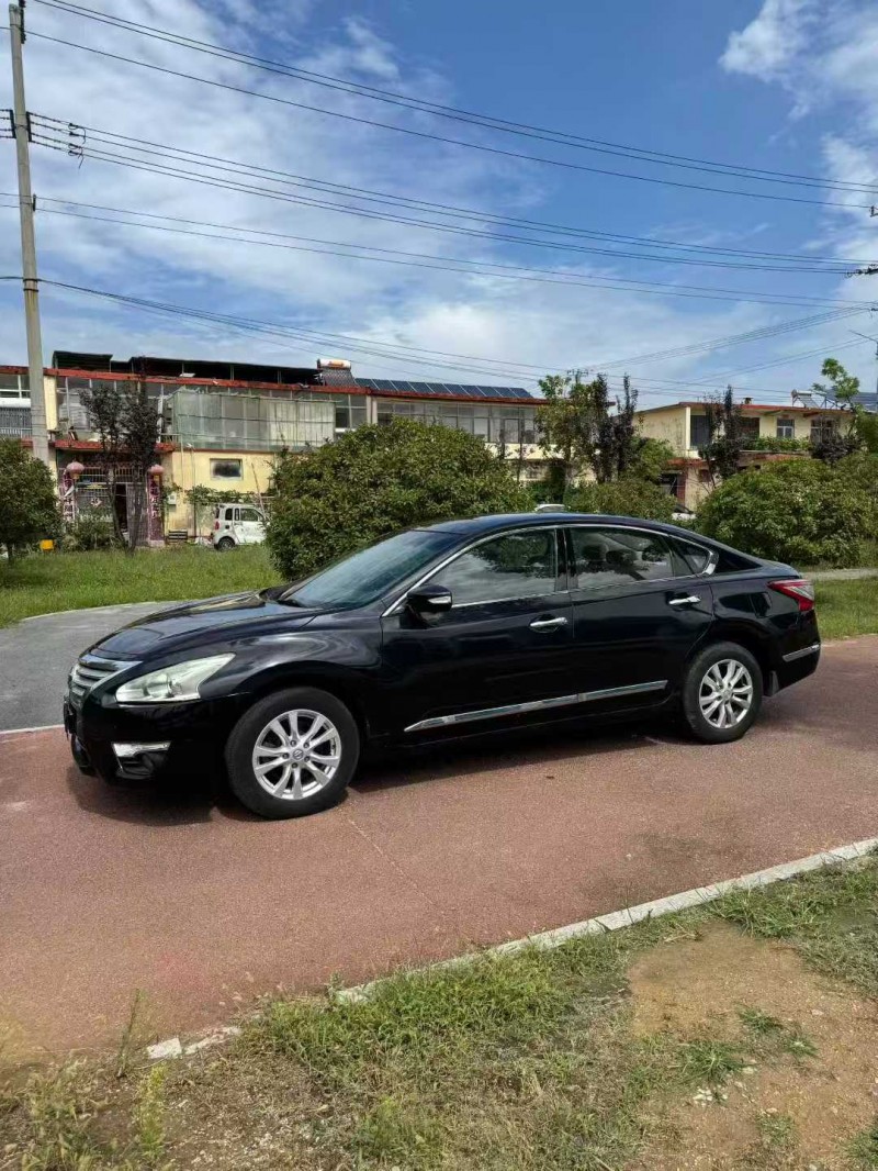 德州14年日产天籁5