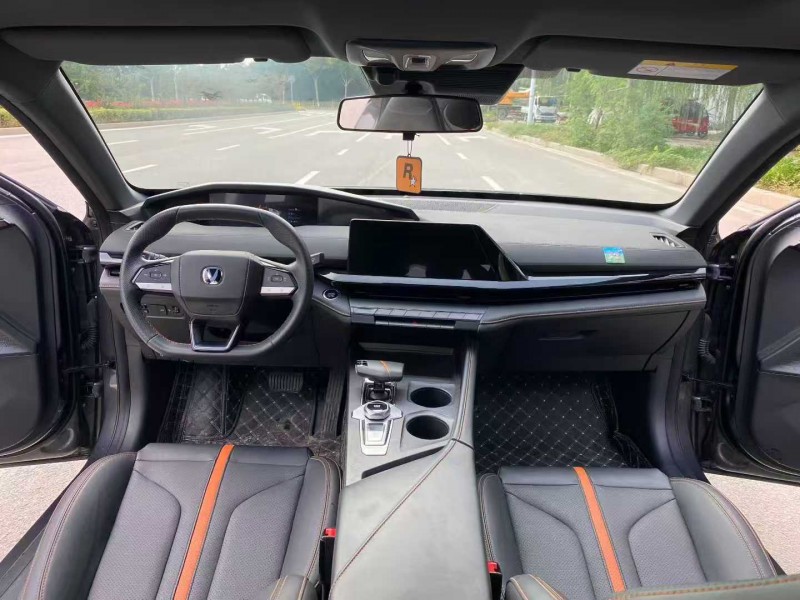 济宁24年长安汽车UNI4