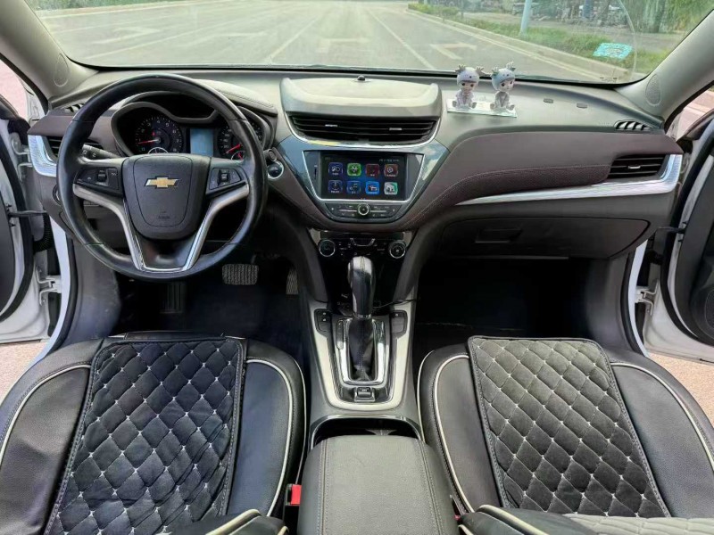 济宁16年雪佛兰迈锐宝5