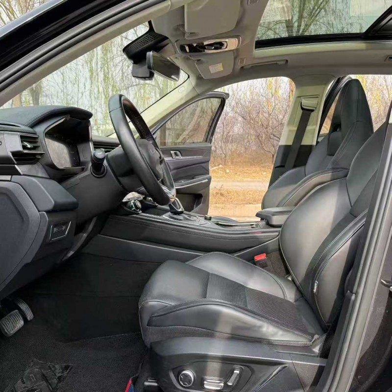 青岛21年领克015