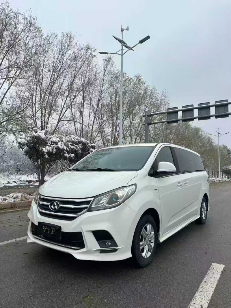 济宁19年大通G103