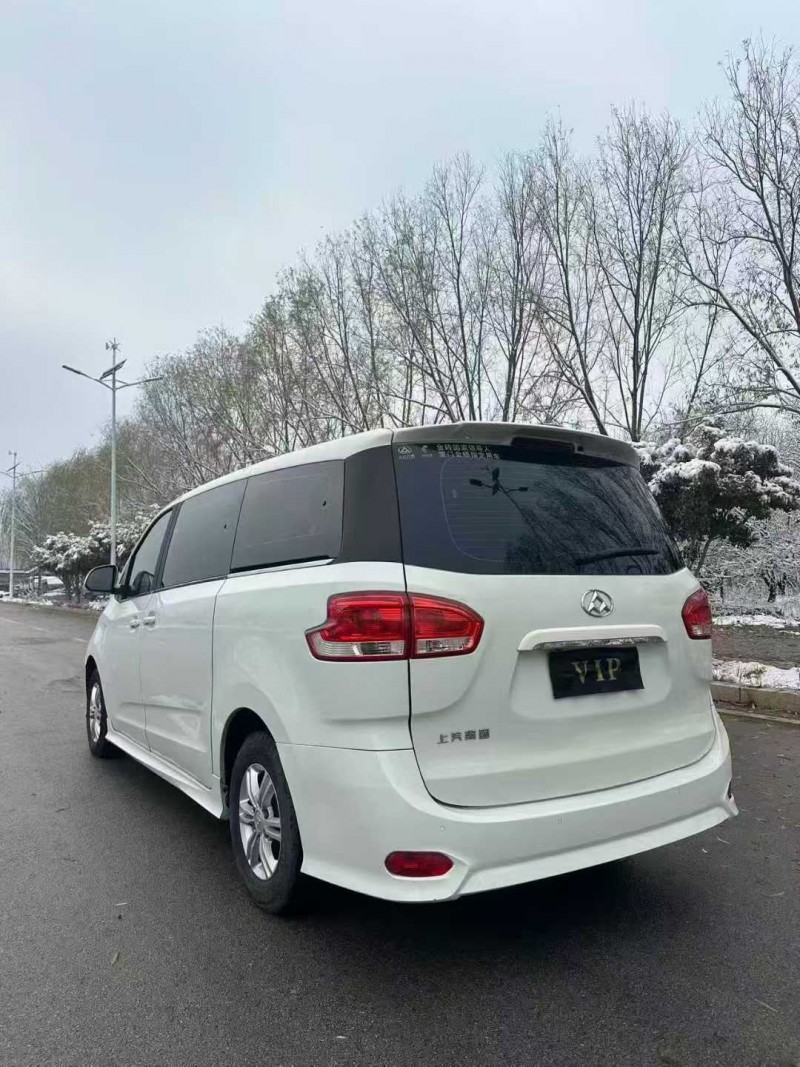 济宁19年大通G109