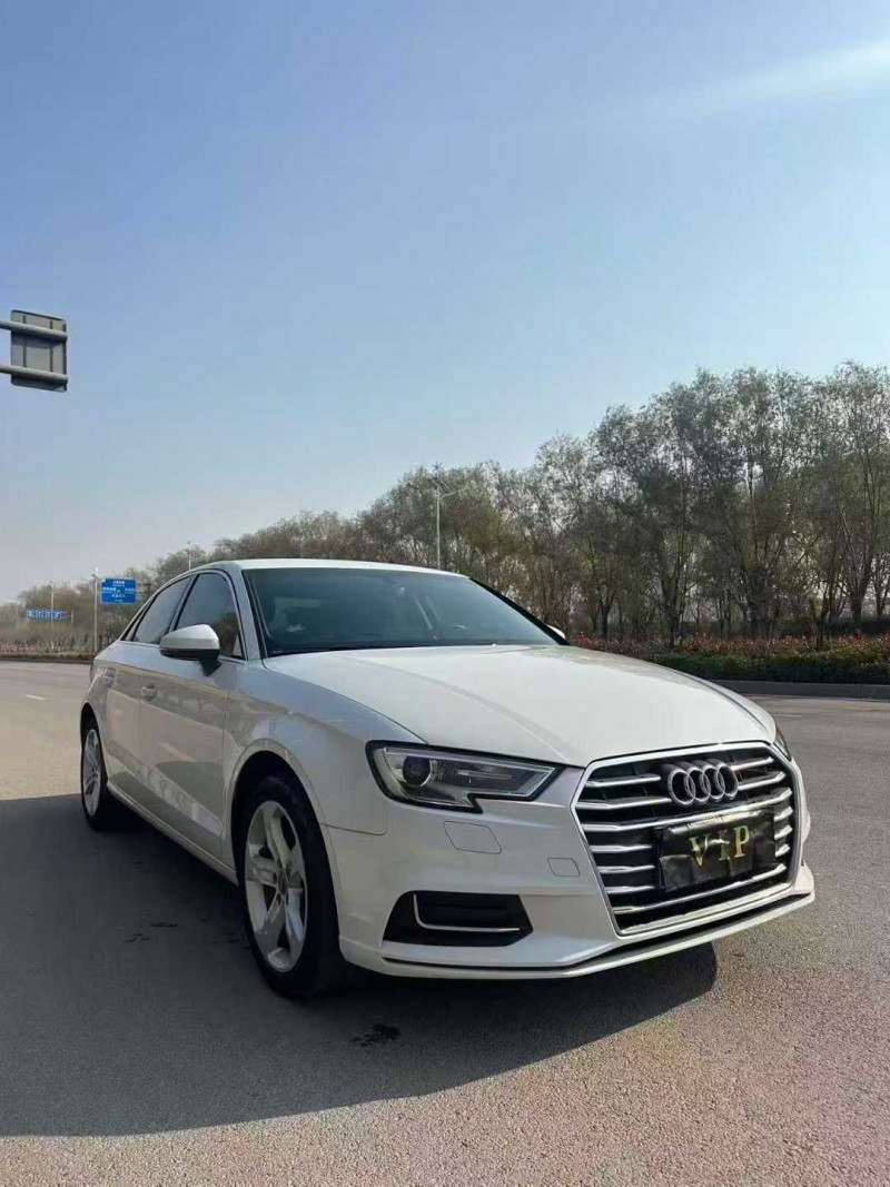 潍坊19年奥迪A32