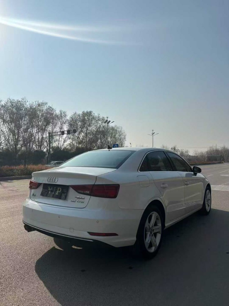 潍坊19年奥迪A36