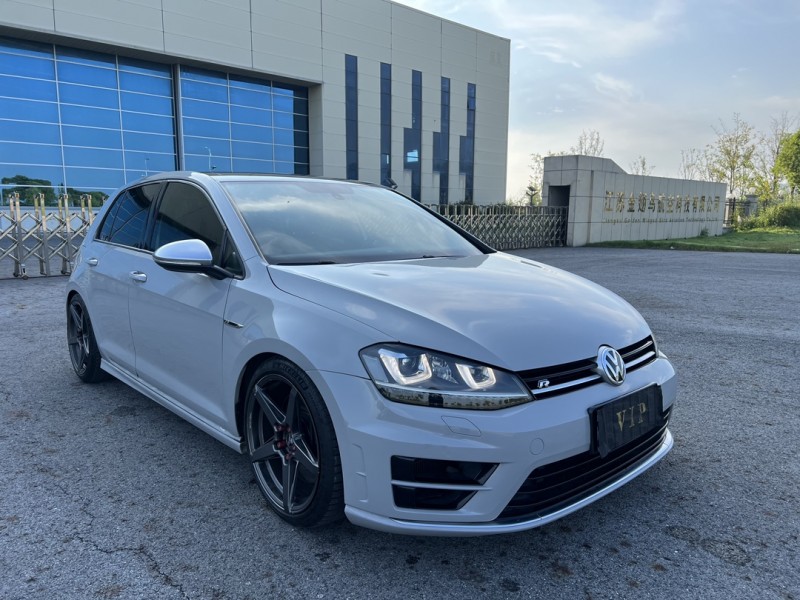 盐城17年大众高尔夫2