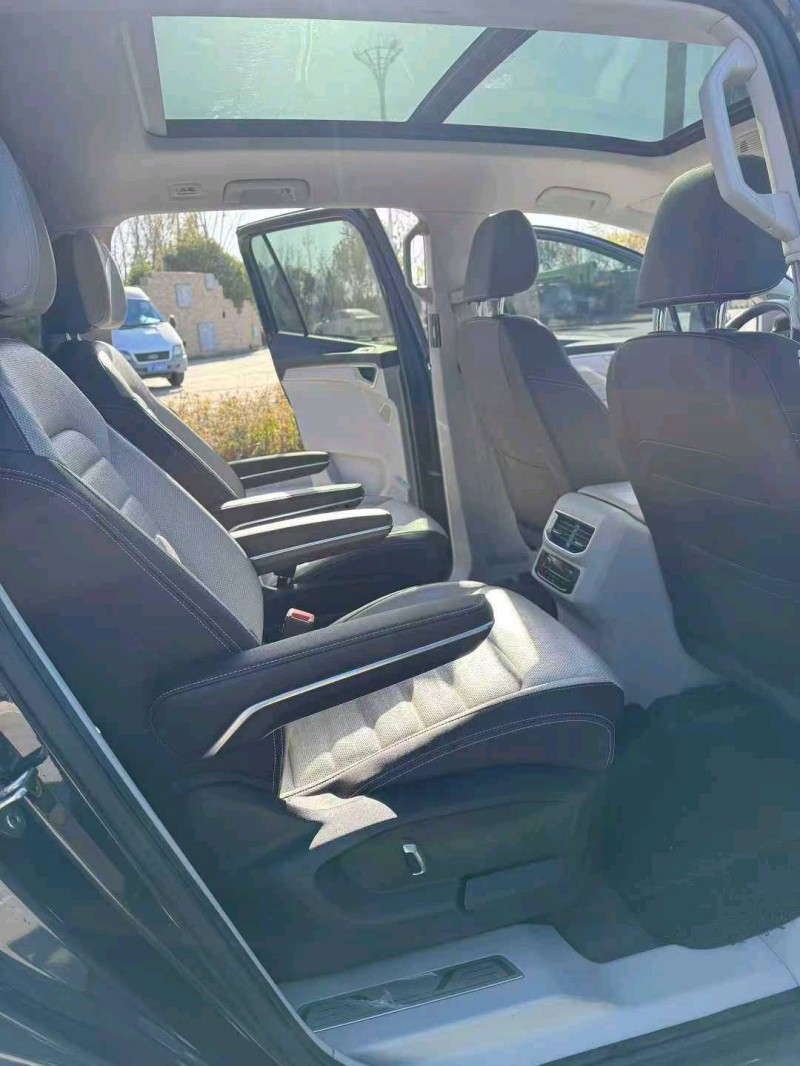 济宁23年大众揽境5