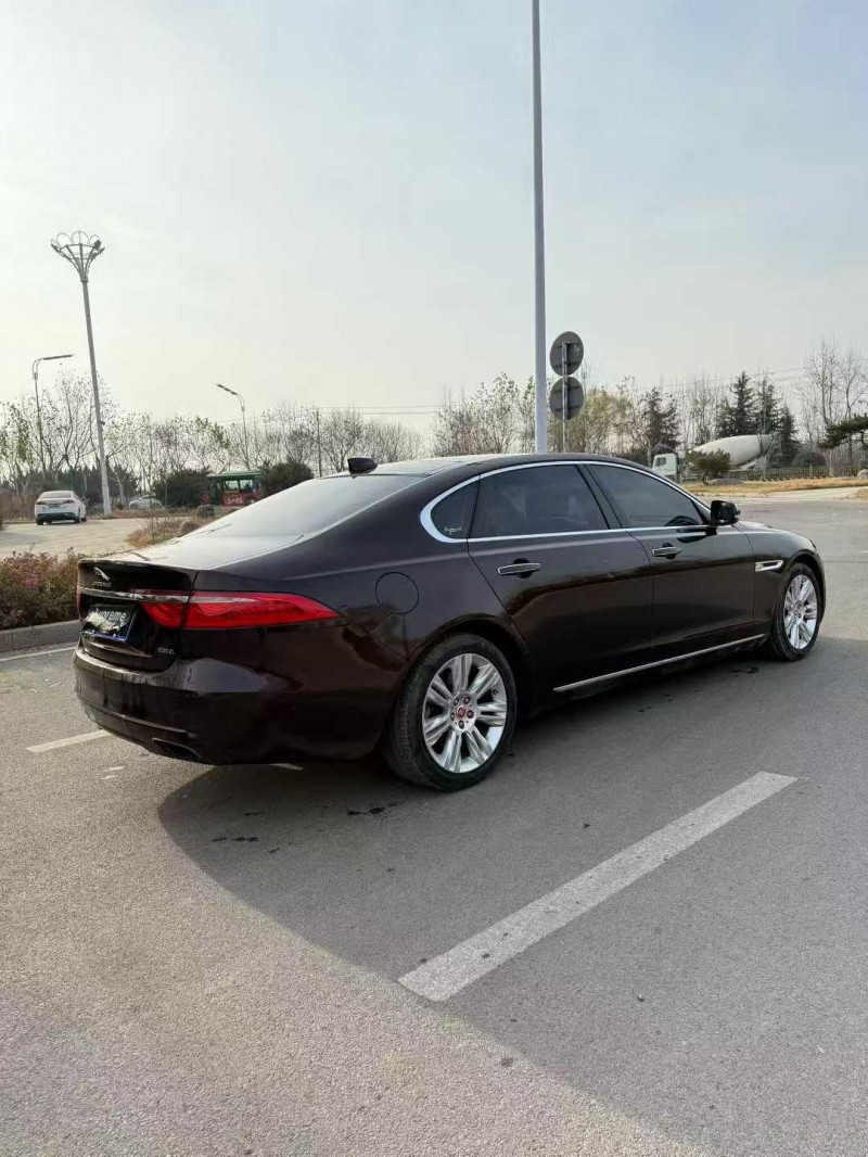 枣庄19年捷豹XFL8