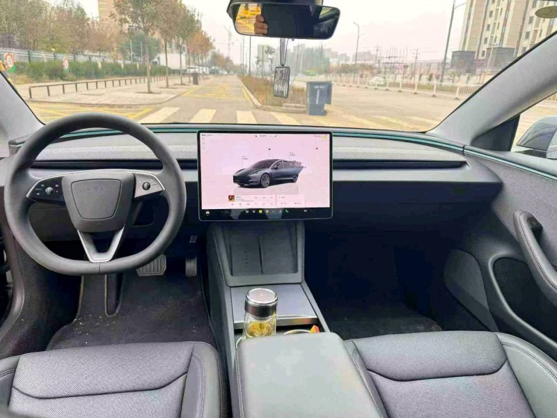 邯郸25年特斯拉MODEL 35