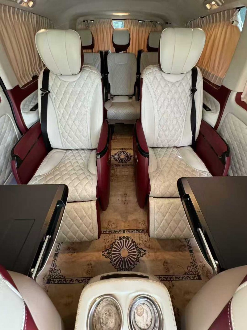 济宁20年奔驰威霆6