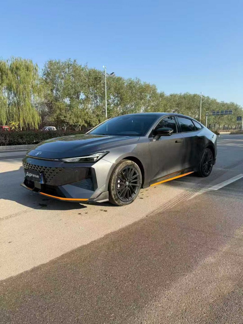 济南25年长安汽车UNI3