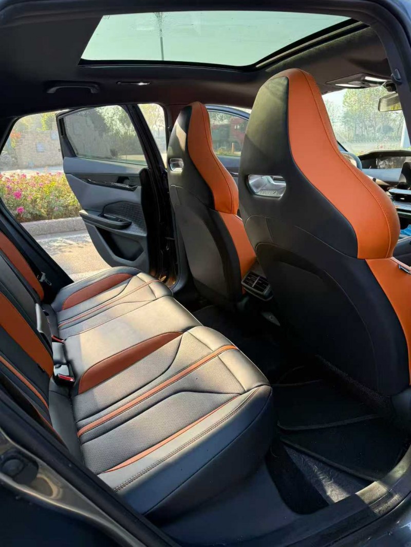 济南25年长安汽车UNI5