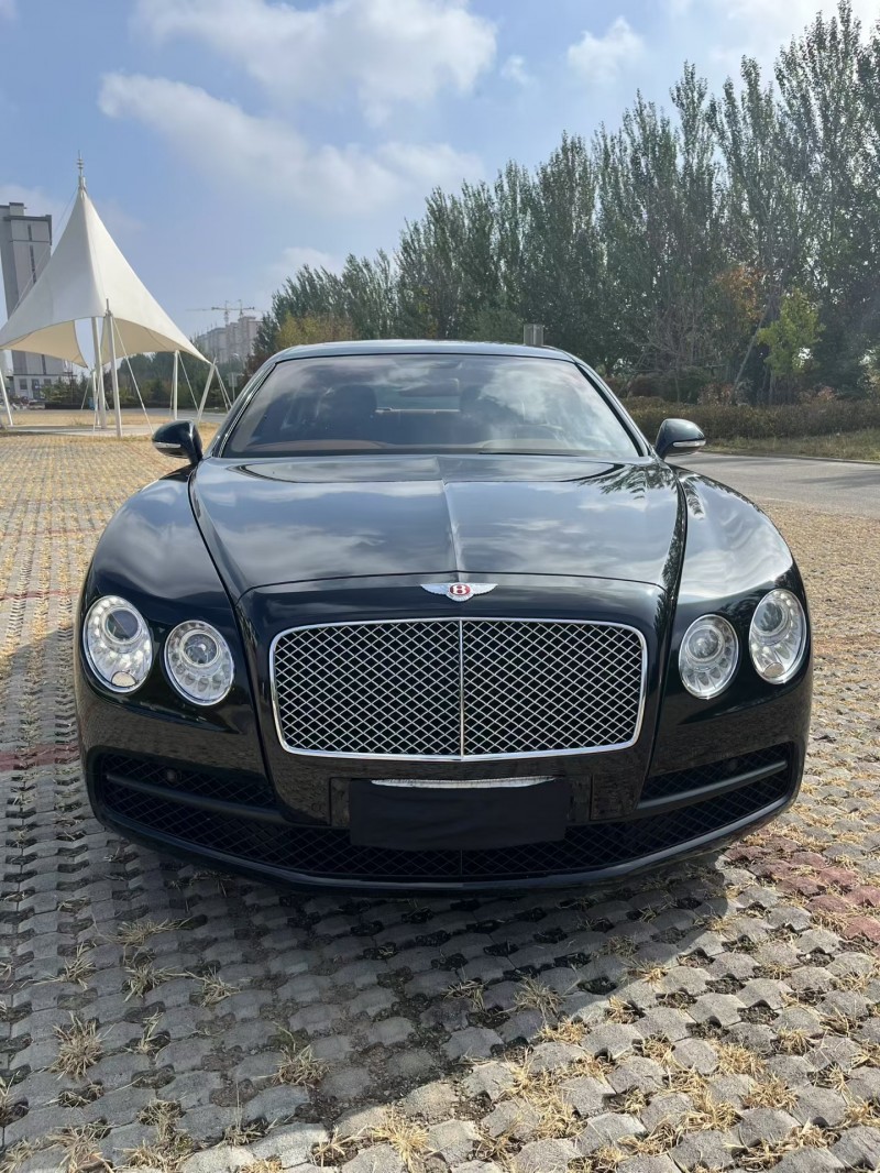 松原17年宾利飞驰1