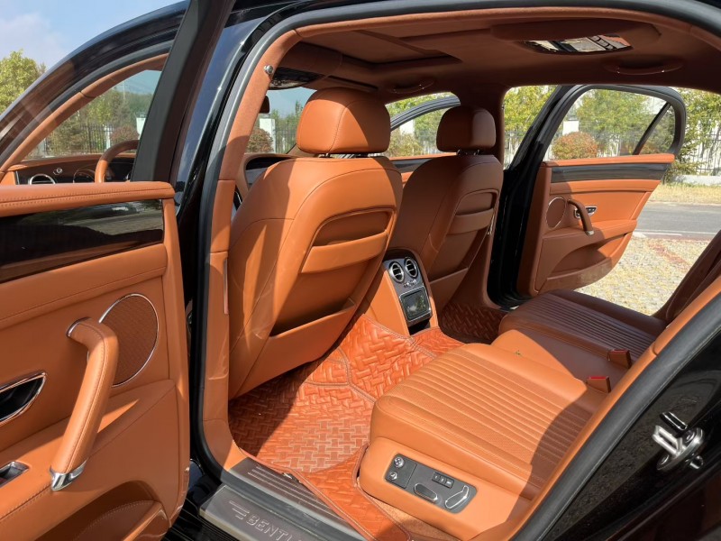 松原17年宾利飞驰6