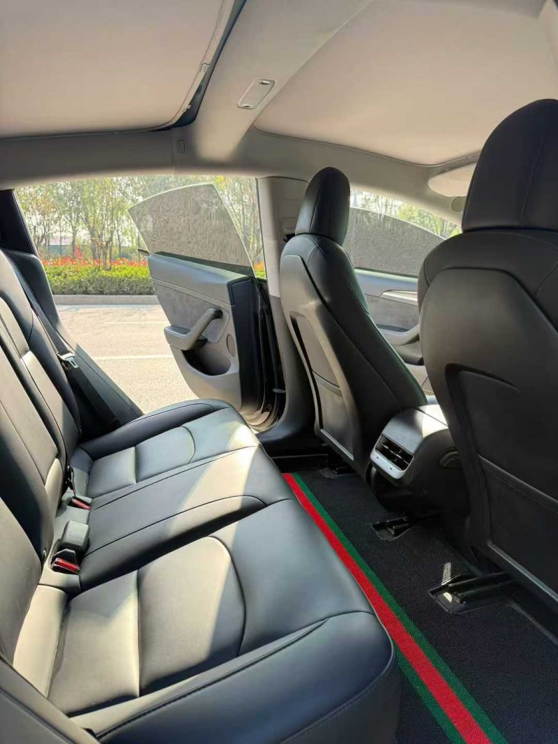 烟台23年特斯拉MODEL 35