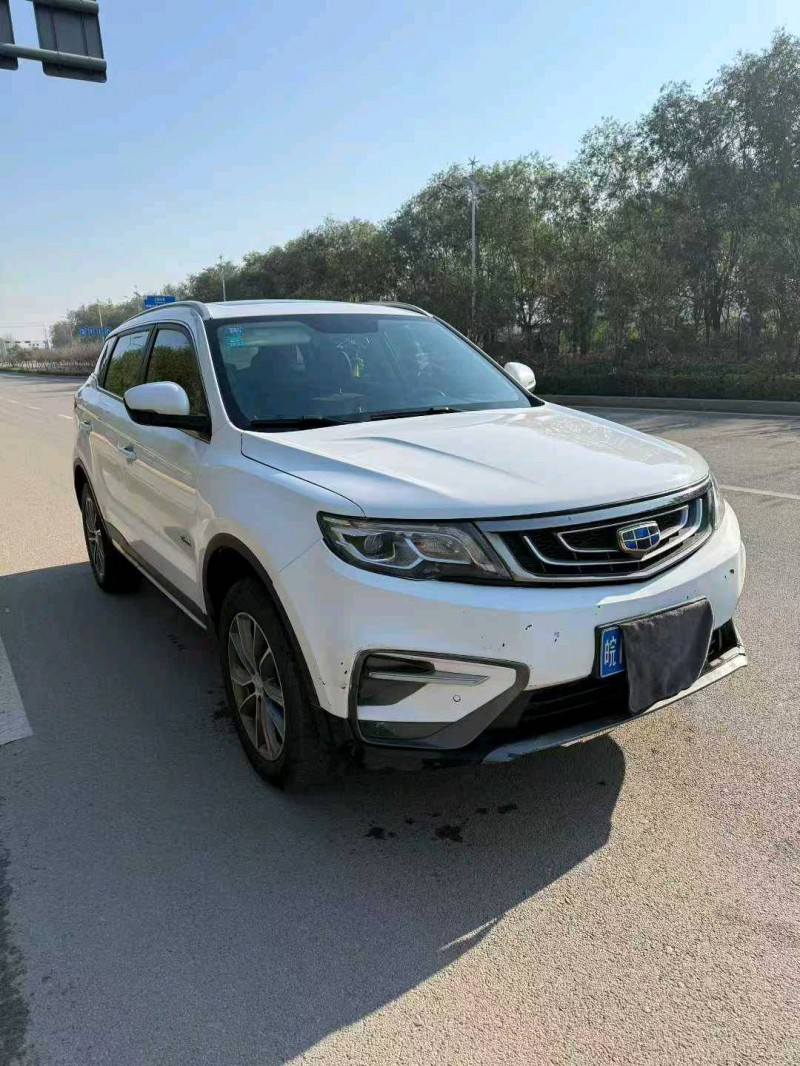 济宁20年吉利博越2