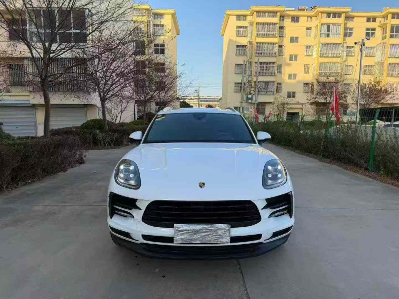 徐州19年保时捷Macan1