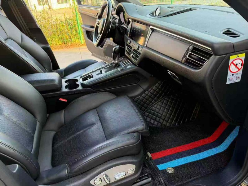 徐州19年保时捷Macan4