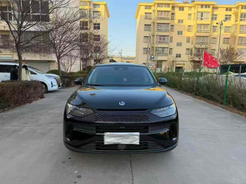 徐州23年零跑汽车C111