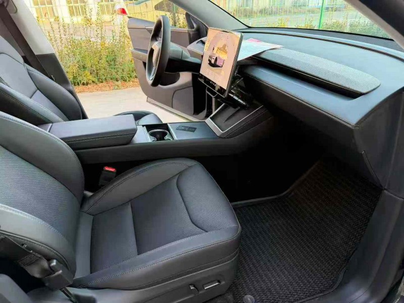 徐州25年特斯拉MODEL Y4