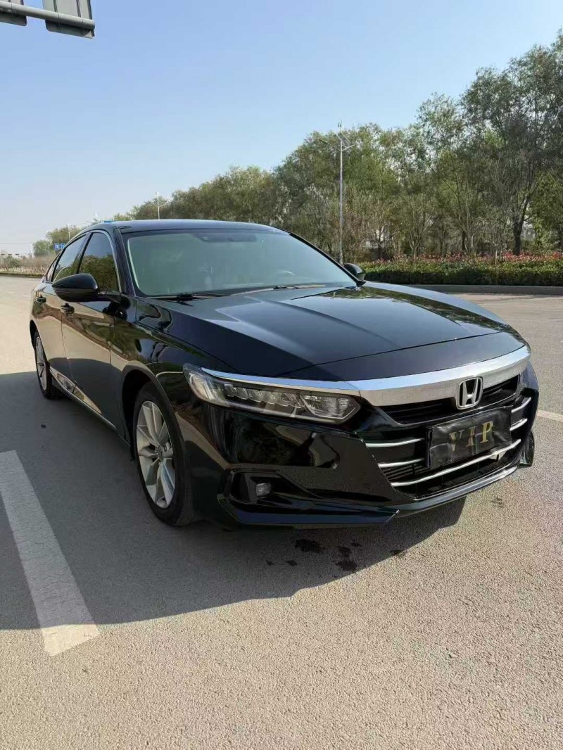 潍坊22年本田雅阁2