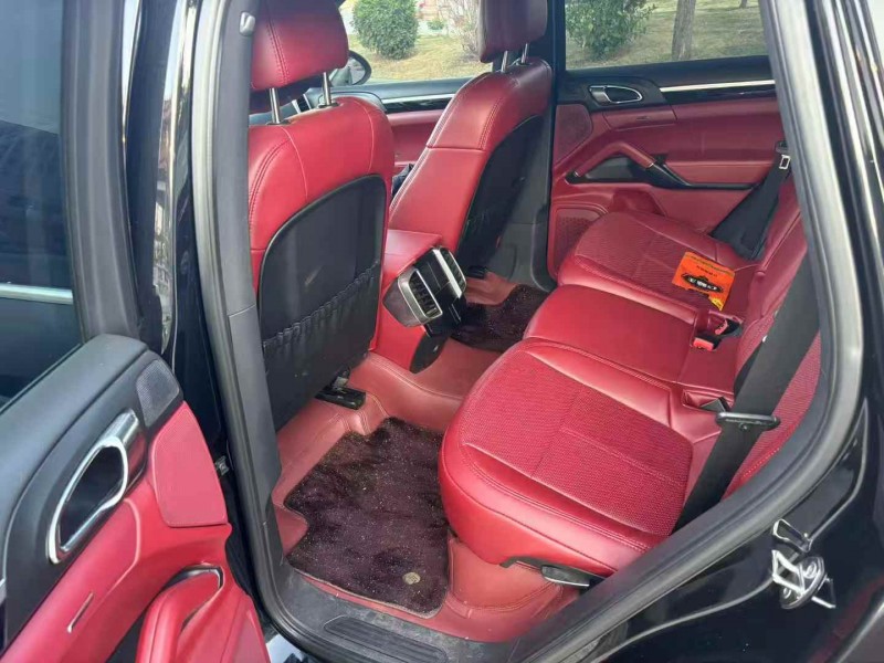 揭阳14年保时捷卡宴7