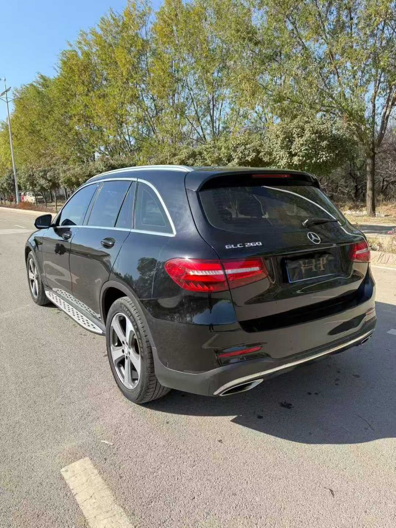 东营17年奔驰GLC8