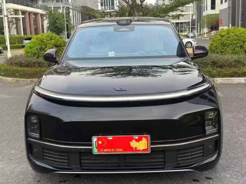 广州24年理想L81