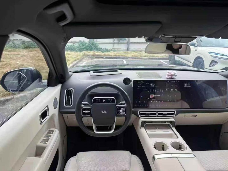 广州24年理想L87