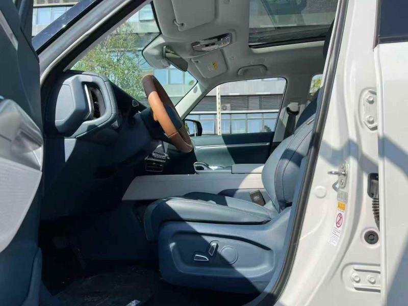 广州25年长安汽车深蓝7