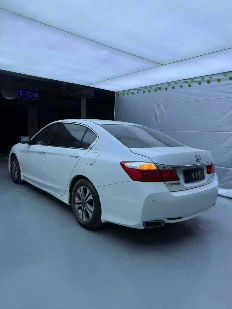 广州14年本田雅阁8