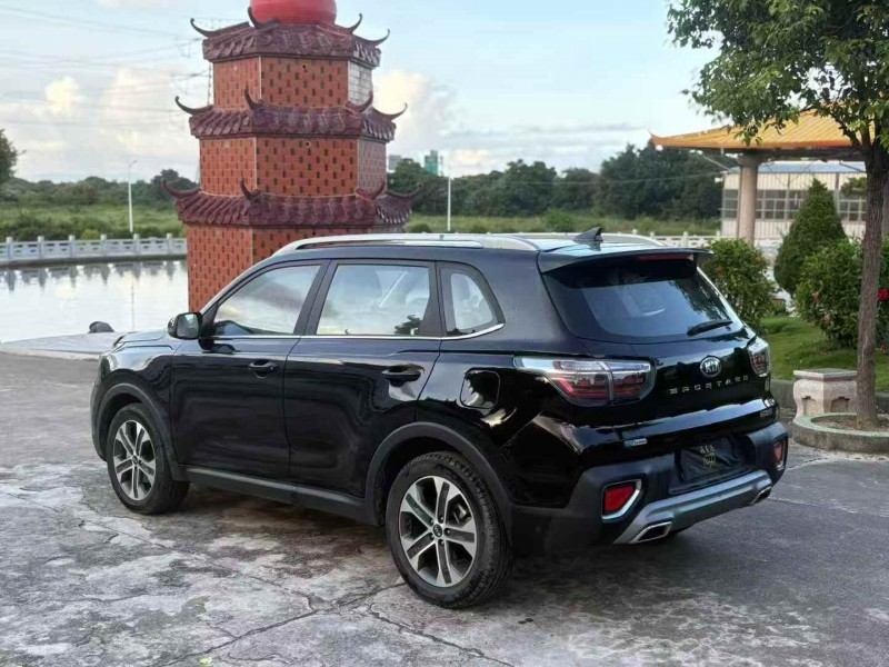 揭阳18年起亚智跑4