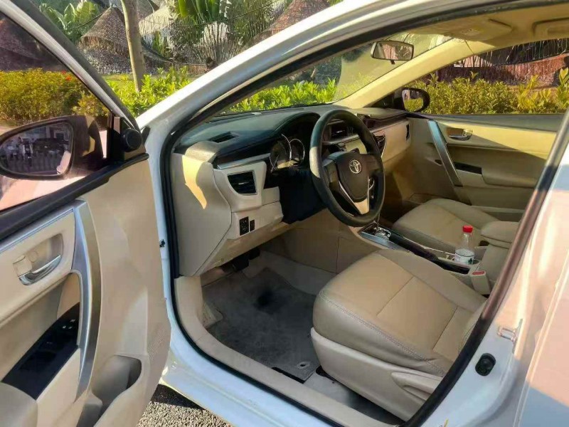 广州17年丰田卡罗拉4