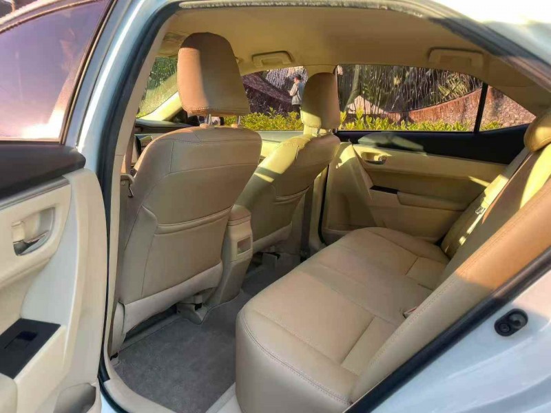 广州17年丰田卡罗拉6