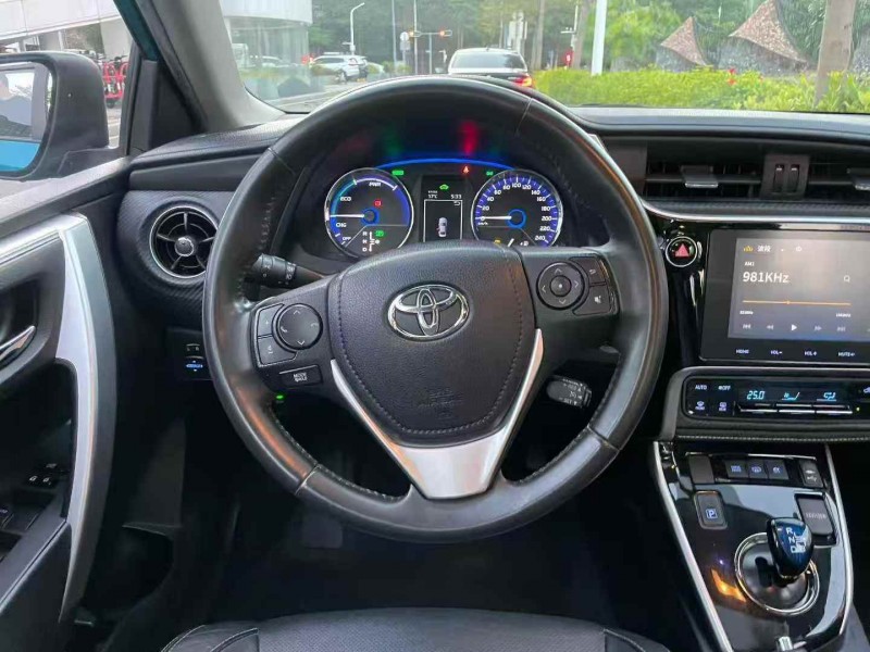 广州19年丰田雷凌7