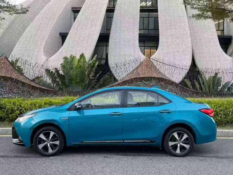 广州19年丰田雷凌8