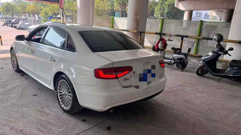 深圳14年奥迪A4L7