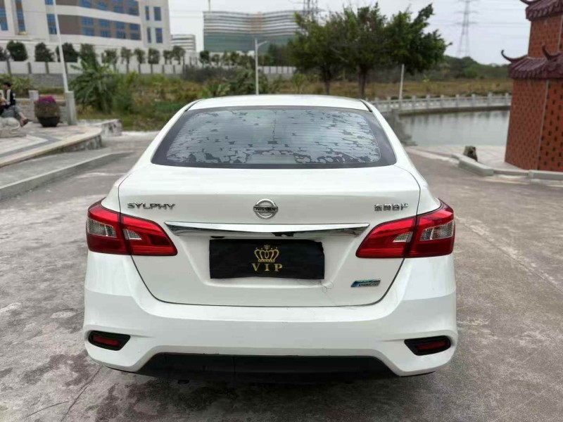 揭阳18年日产轩逸3