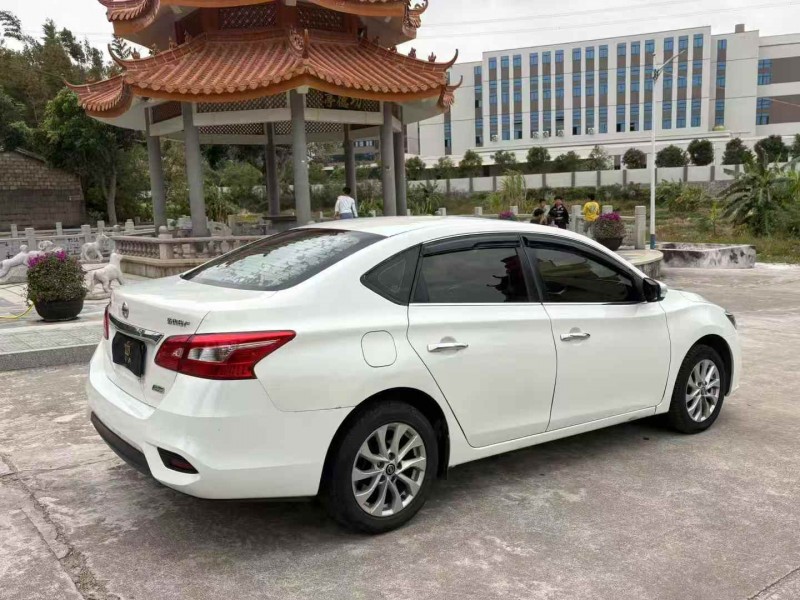 揭阳18年日产轩逸4